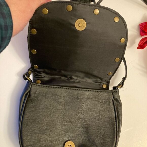 OMG Handbag NWT Black Crossbody Bag - Picture 5 of 8